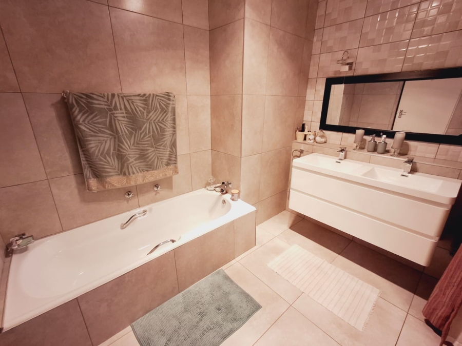 4 Bedroom Property for Sale in Vaalpark Free State